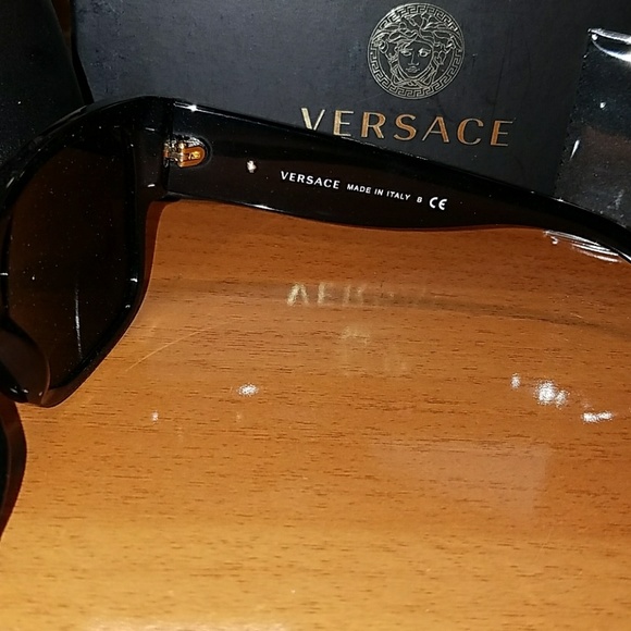 NWT Authentic Mens Versace Square Sunglasses - Picture 5 of 6